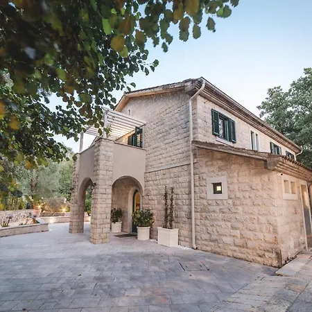 Casa Ra 4*