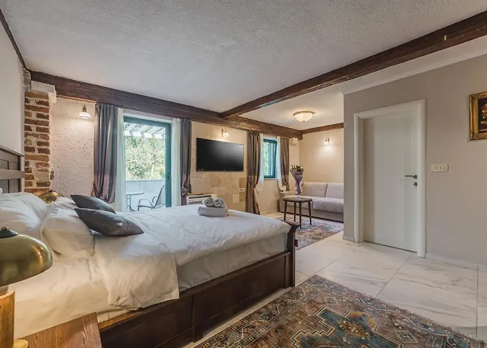 Casa Ra 4* Podgorica